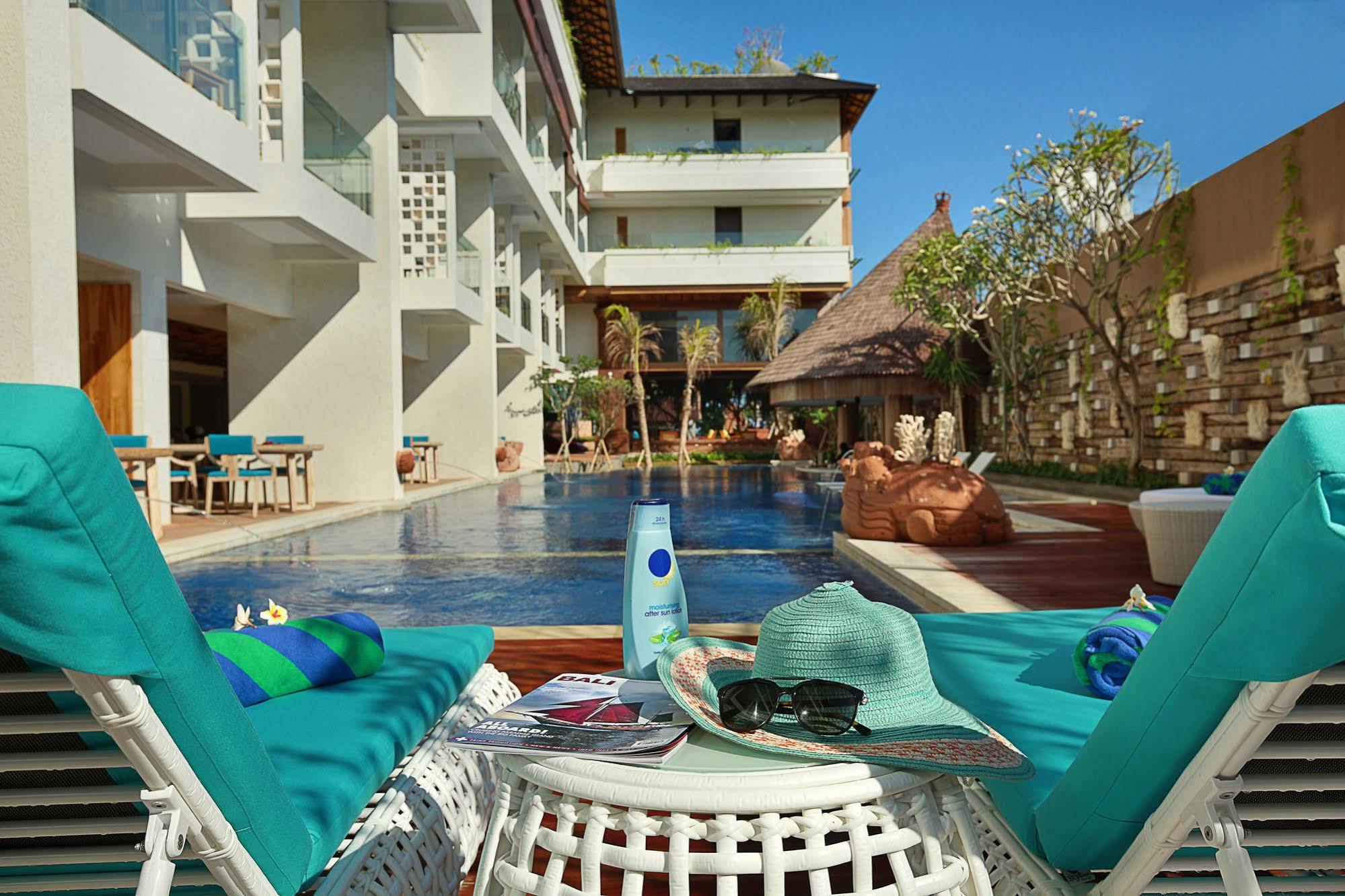 Bay And By Prabhu Resort Jimbaran (Bali)